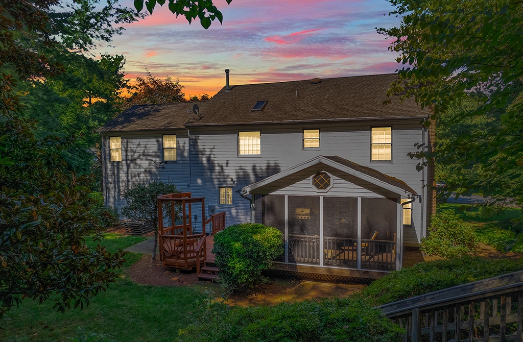 Hire a realtor in Maryland